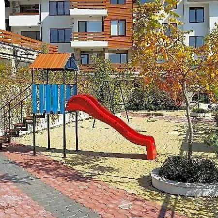 Готель Festa Gardenia Hills