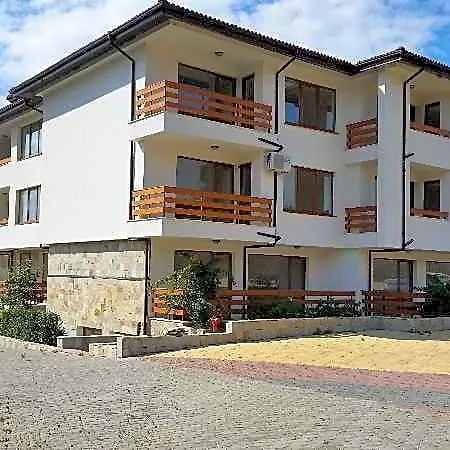 Festa Gardenia Hills Burgas